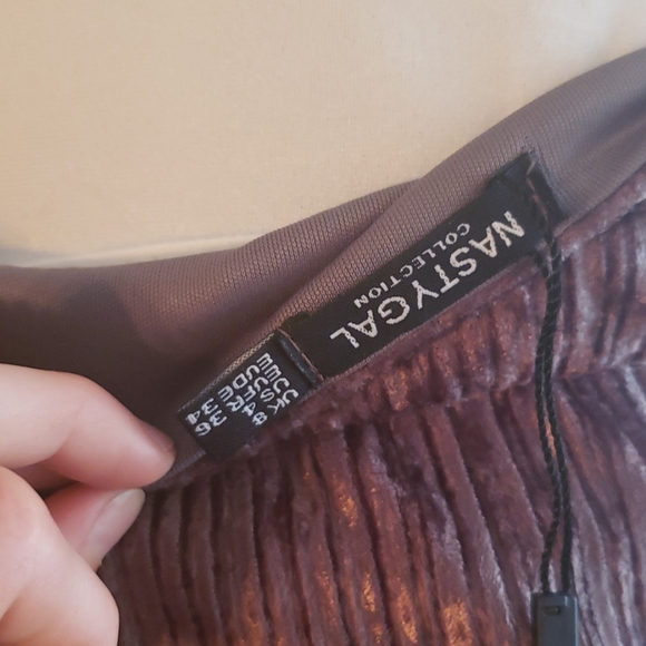 Velvet dress - Picture 3 of 4